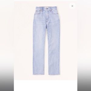 Ultra High Rise Ankle Straight Jean
SKU: 653670116
Color: LIGHT
Size: LIGHT 30